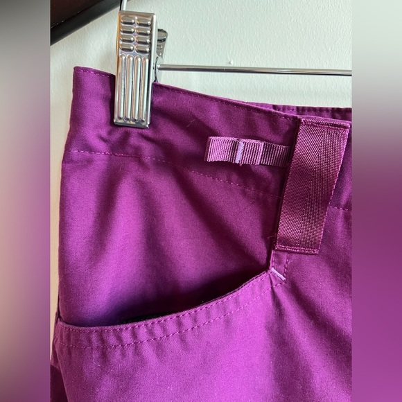 Patagonia Purple Organic Cotton Capris Pants - 8 - Picture 3 of 15